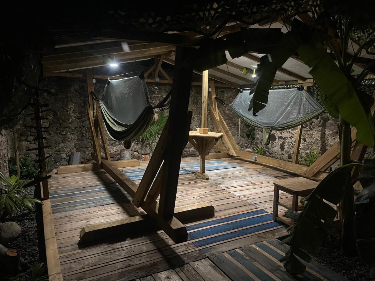 Hotel Les Hamacs Aux Saintes Terre-De-Haut Esterno foto